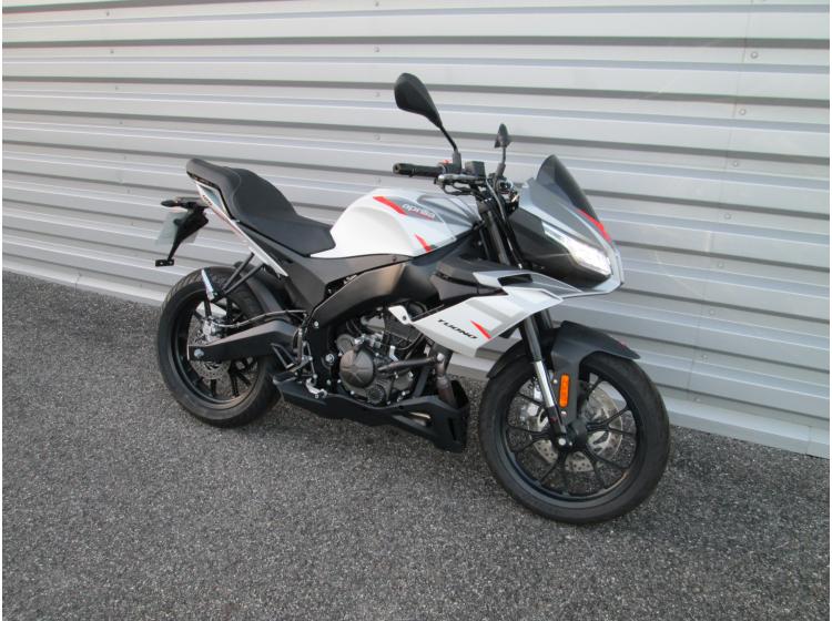 APRILIA TUONO 125 ABS