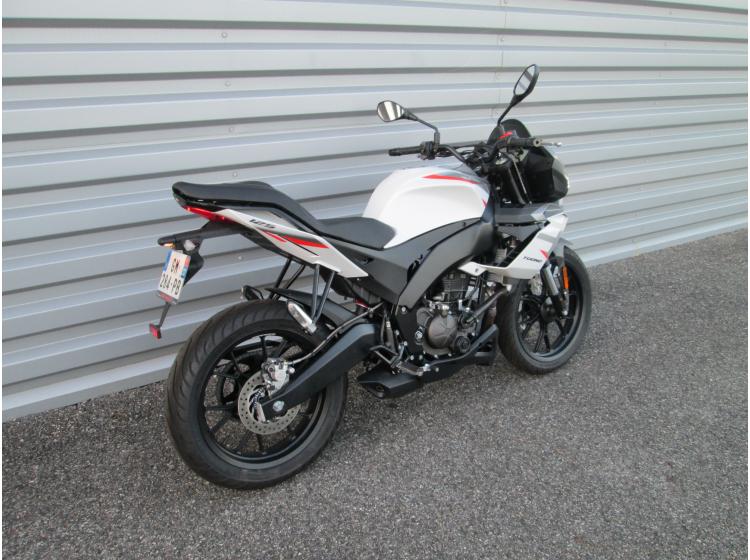 APRILIA TUONO 125 ABS