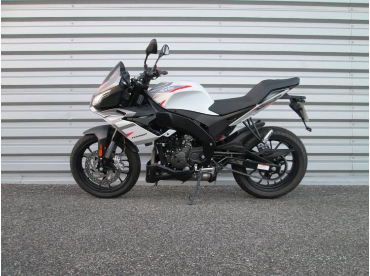 APRILIA TUONO 125 ABS