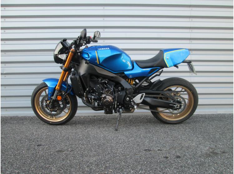 YAMAHA XSR 900 ABS