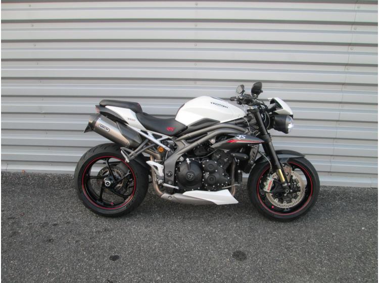 TRIUMPH SPEED TRIPLE 1050 RS