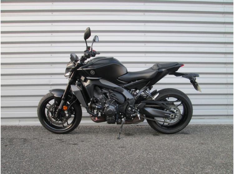 YAMAHA MT-09  Y-AMT