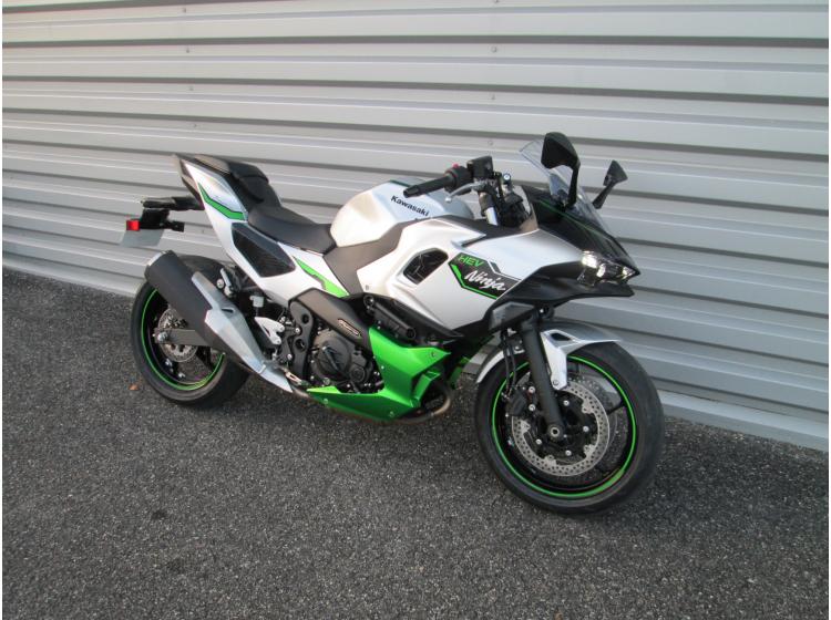 KAWASAKI Ninja 7 Hybrid